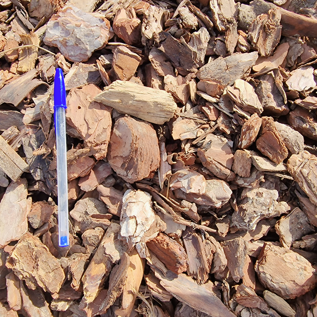 Écorce de pin 10/40 mm – Paillage naturel pour jardin