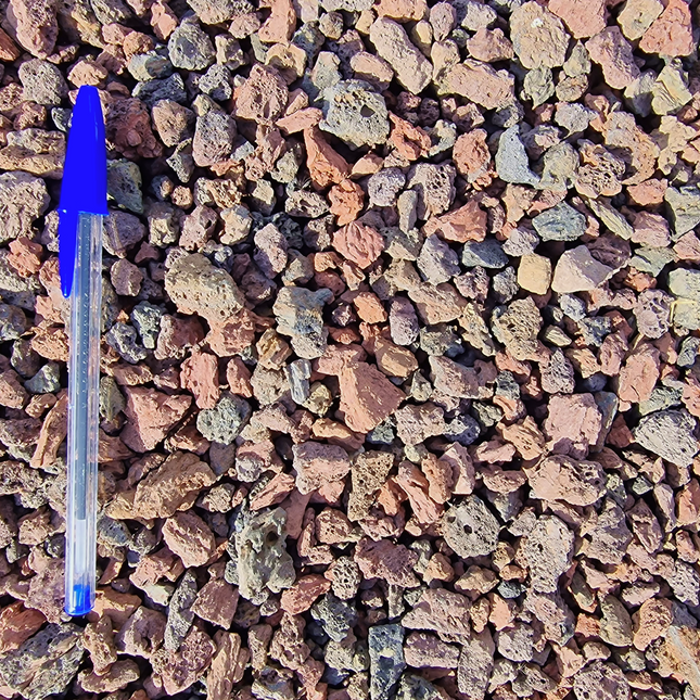 Pouzzolane 6/12 mm – Paillage minéral &amp; drainage